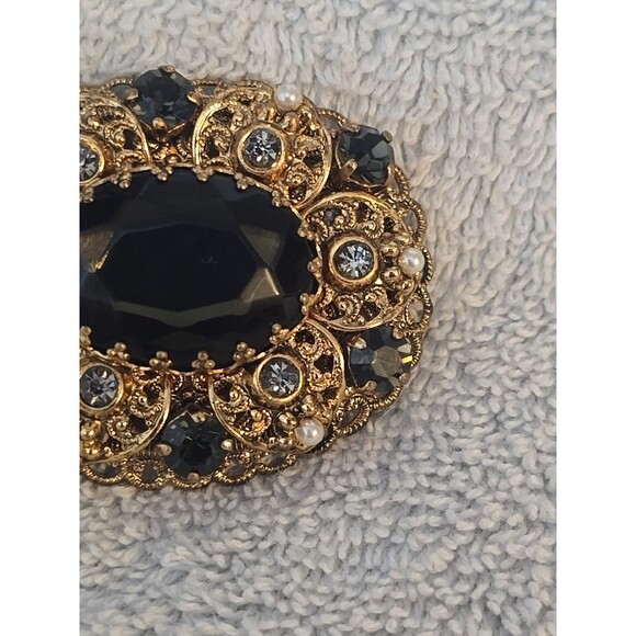 West Germany Hematite Glass Rhinestone and Pearls Gold Filigree Vintage Pendant - Picture 13 of 15